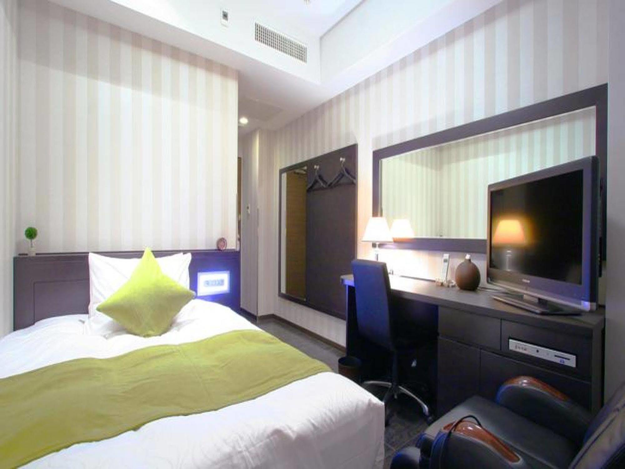 Hotel Coco Grand Kitasenju Токио Экстерьер фото
